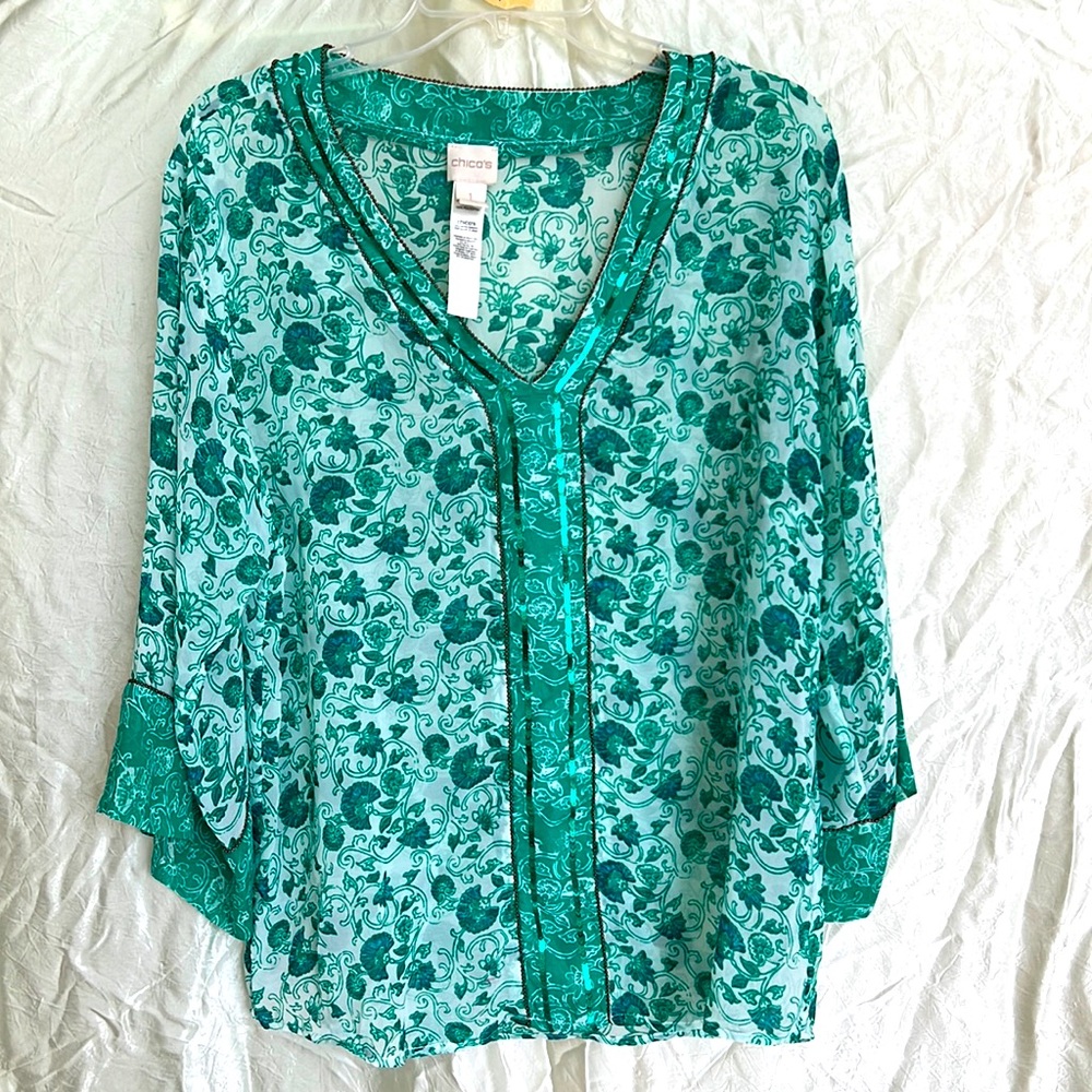 V neck sheer blouse, Chico’s size 1, new